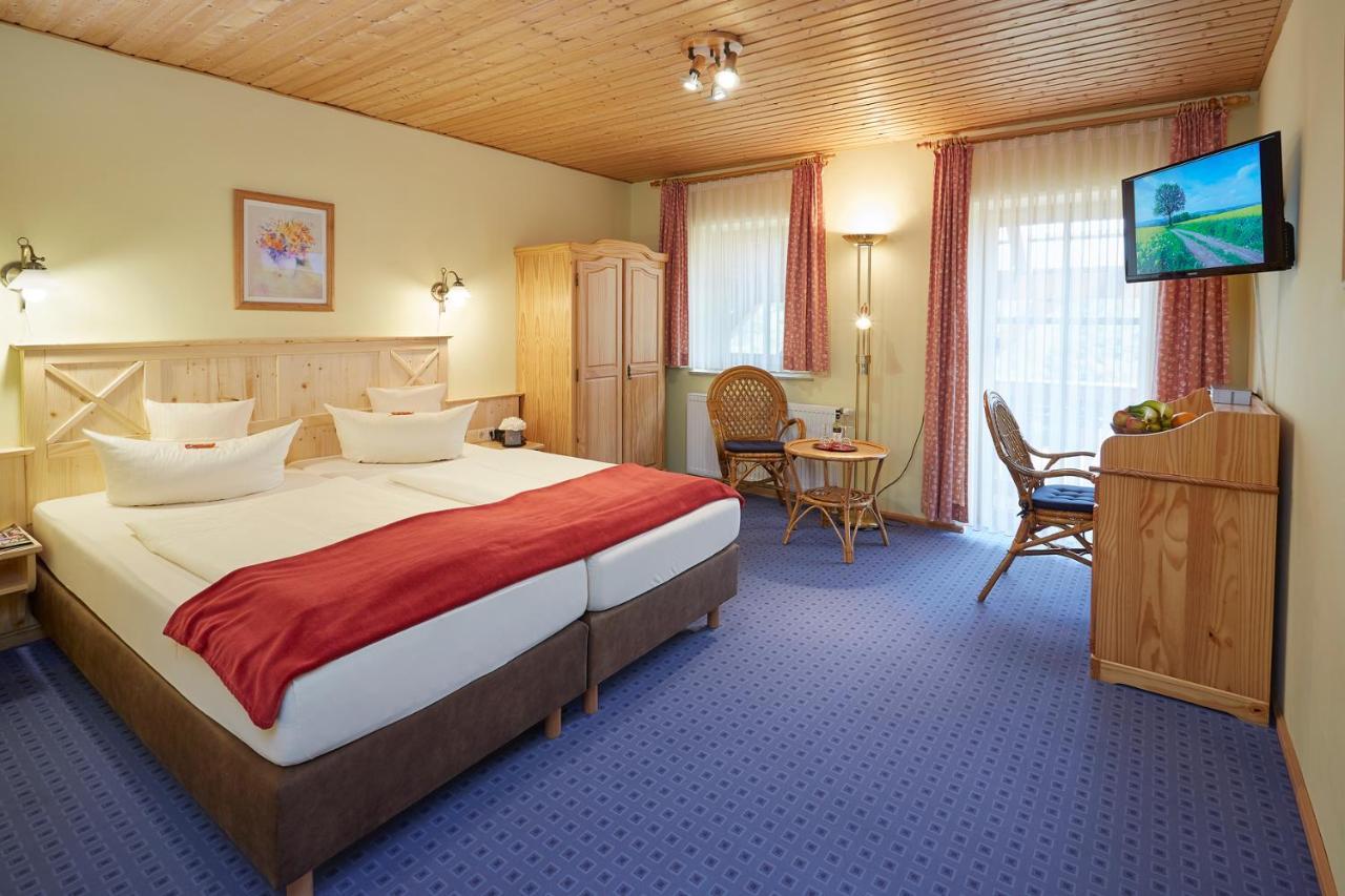 Land- Und Aktivhotel Altmuehlaue Bad Rodach Luaran gambar